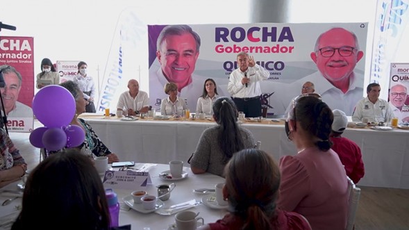 Rocha Moya se pronuncia contra la violencia hacia la mujer