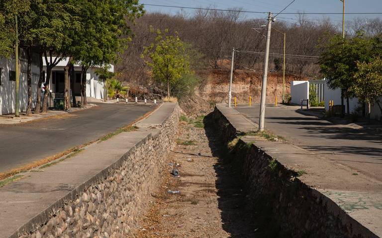 limpieza-de- canales-culiacan