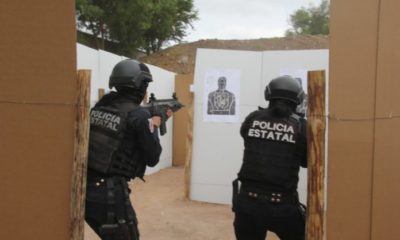 Policía femenil