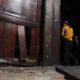 Roban 11 mil pesos y rompen puerta principal de la Catedral de Culiacán